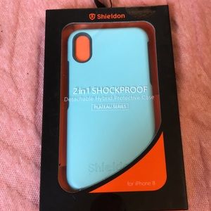 iPhone 8 2-1 detachable hybrid protective case